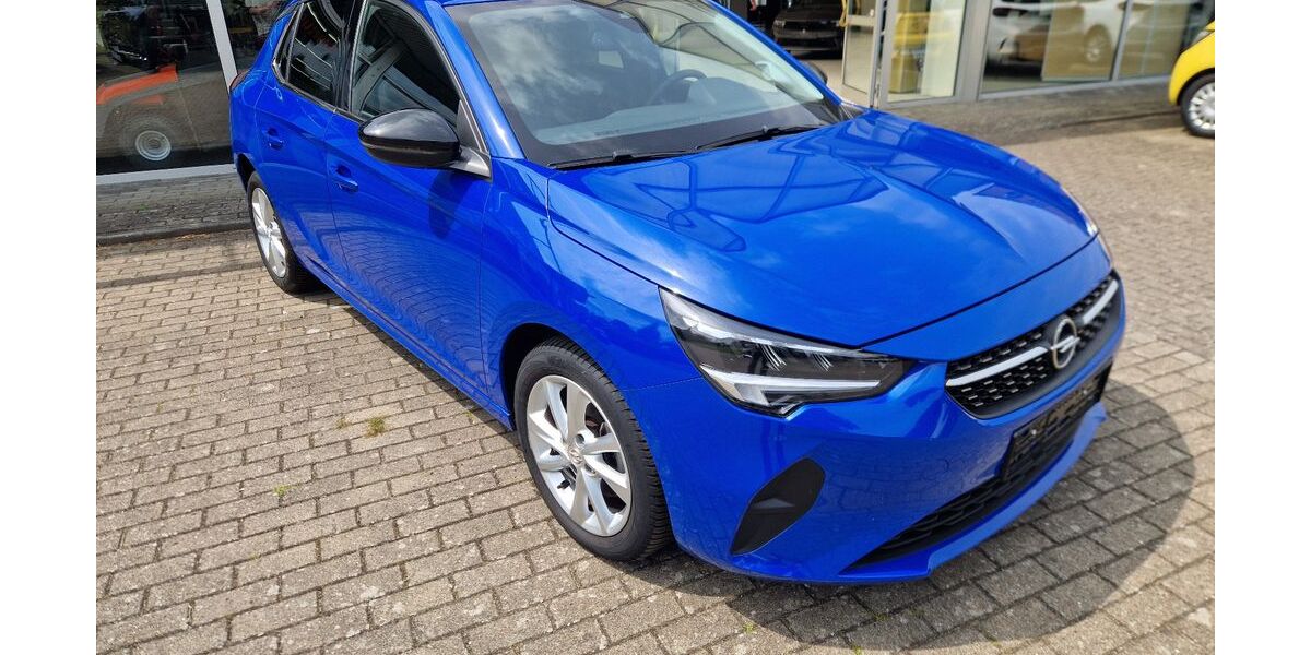 Opel Corsa 22.769 km 15.890 &euro; Schwerin 19055