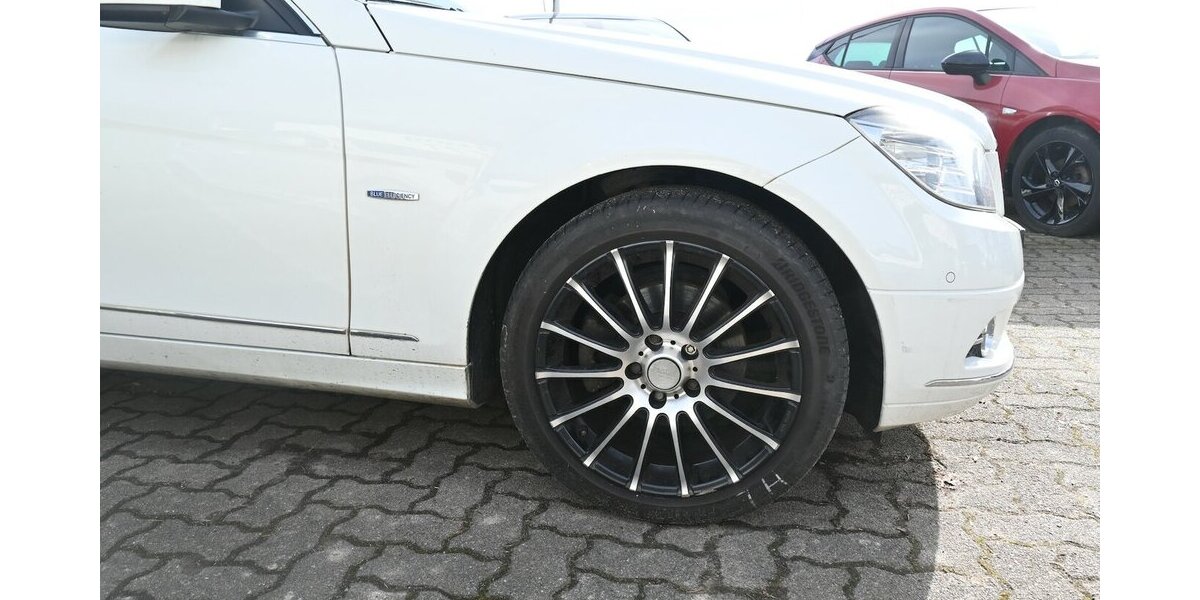 Mercedes-Benz C 180 T Kompr.BE *Avantgarde* Navi Leder 17Alus 190.000 km 5.600 &euro; Seevetal - Hittfeld 21218