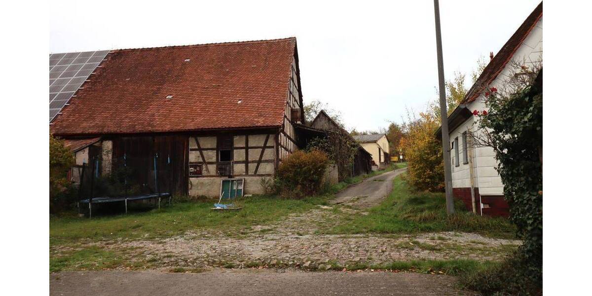 Mehrfamilienhaus, Wohnhaus Leutershausen - 1 Zimmer, 145 m&sup2;, 279.000&euro; | Angebot:25668501