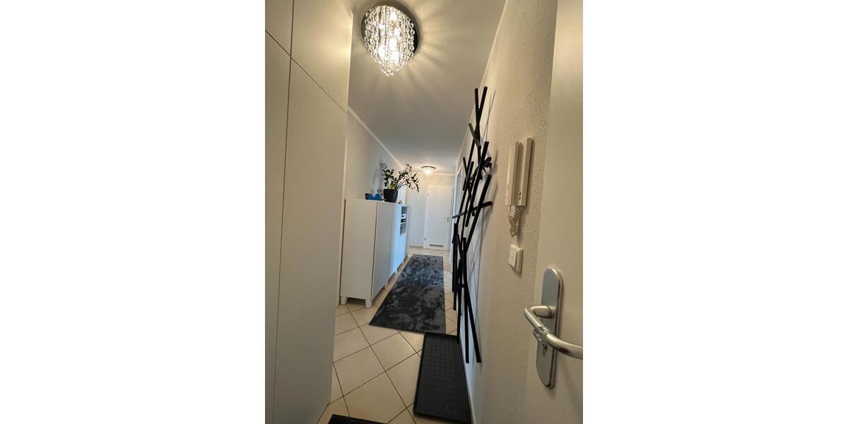 Sonnige 3-Zi-Whg. mit EBK, 2 Balkonen, Wintergarten, von privat 3 zimmer