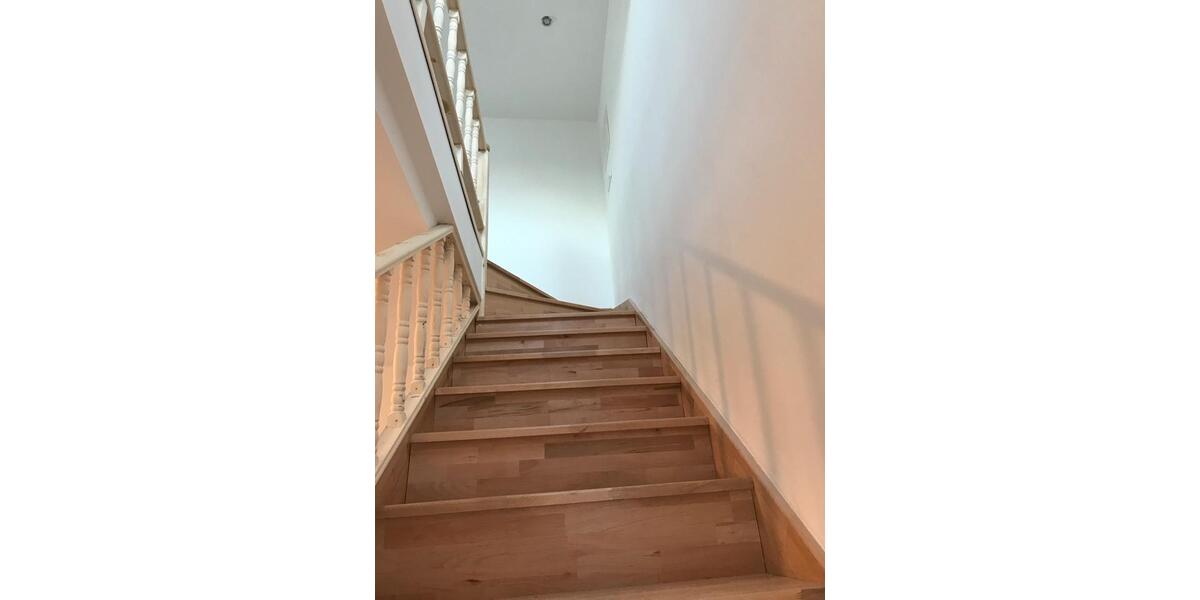 Mehrfamilienhaus, Wohnhaus Frankenberg (Sachsen) - 10 Zimmer, 340 m&sup2;, 320.000&euro; | Angebot:27085586