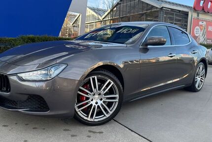 Maserati Ghibli 164.000 km 22.900 &euro; Köln 50939