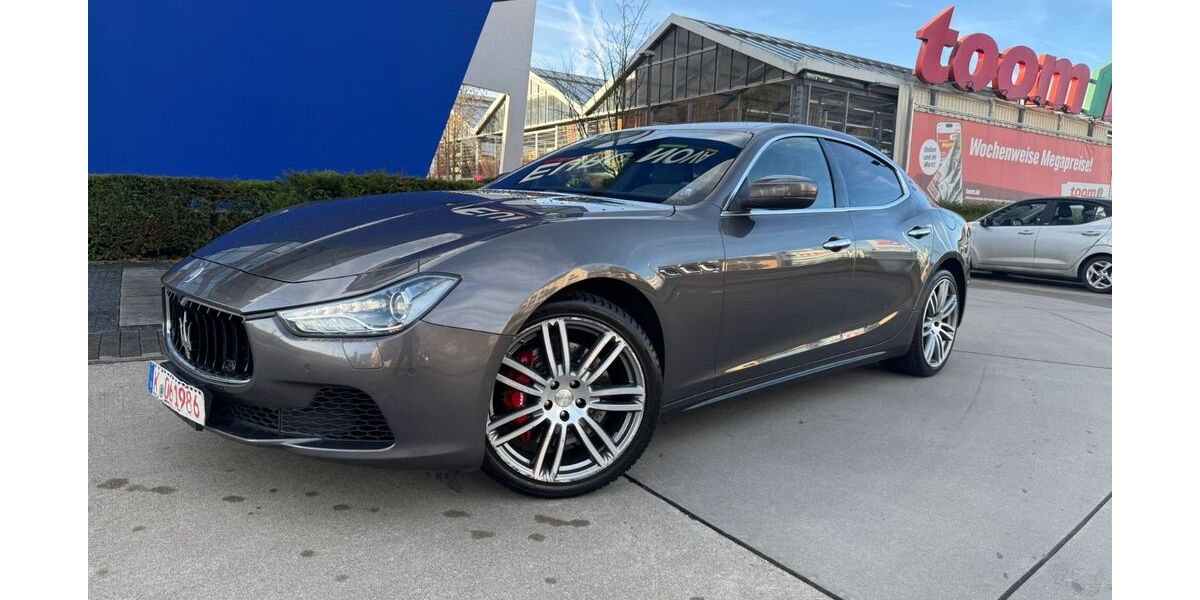 Maserati Ghibli 164.000 km 22.900 &euro; Köln 50939