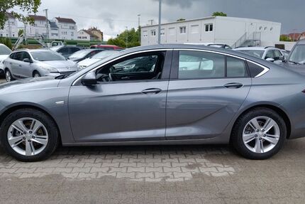 Opel Insignia 77.000 km 14.200 &euro; Diepoldshofen 88299