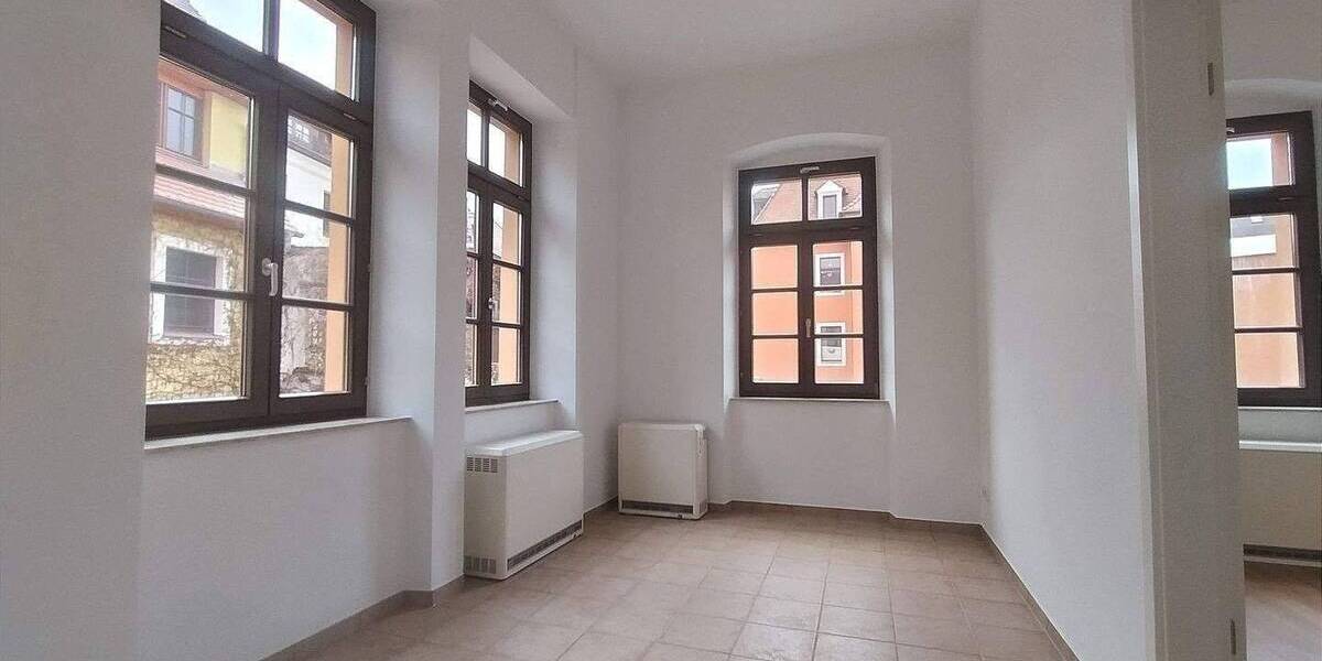 Etagenwohnung Bautzen - 4 Zimmer, 113 m&sup2;, 905&euro; | Angebot:26786928
