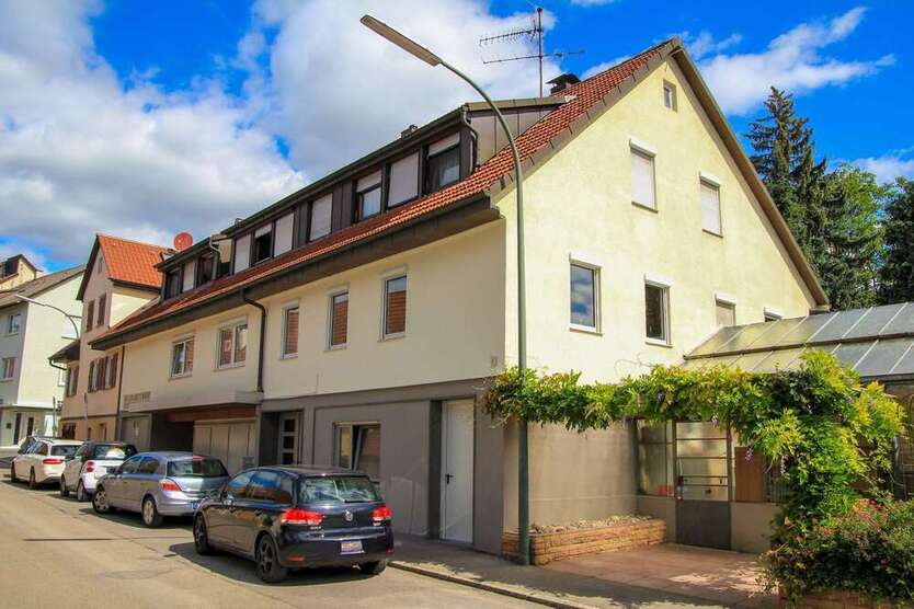 Haus zum Kaufen in Esslingen 1.045.000 € 346.7 m²