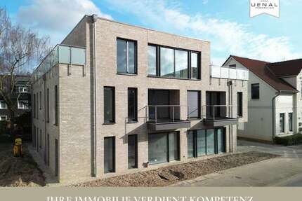 Haus zum Kaufen in Oldenburg 2.500.000 € 507 m²