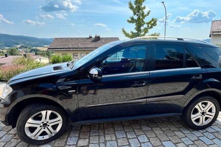 Mercedes-Benz ML 300 297.000 km 6.500 &euro; Prackenbach 94267