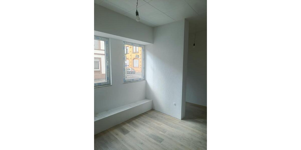 2 Zimmer Apartment im Erdgeschoss mit eigenen Hof 2 zimmer