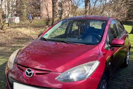 Mazda 2 132.000 km 5.100 &euro; Leverkusen 51381