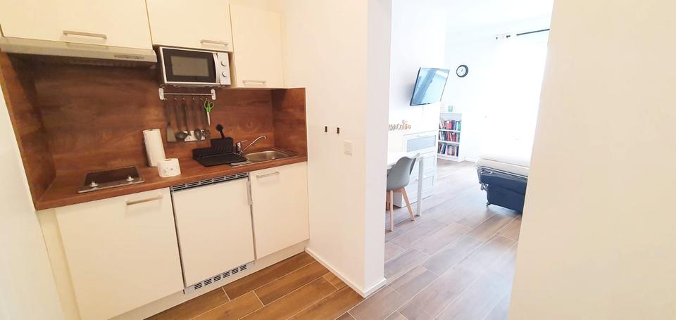 Einfamilienhaus Trier Feyen-Weismark - 1 Zimmer, 28 m&sup2;, 700&euro; | Angebot:26347965