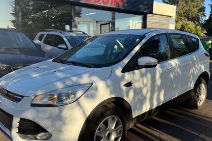 Ford Kuga 203.000 km 5.990 &euro; Ensdorf 66806