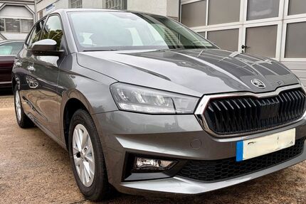 Skoda Fabia 9.900 km 14.400 &euro; Filderstadt 70794