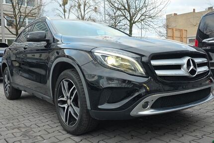 Mercedes-Benz GLA 200 198.988 km 12.999 &euro; Berlin 13581