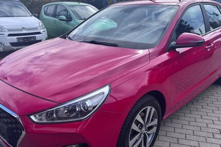 Hyundai i30 52.000 km 11.000 &euro; Kassel 34123