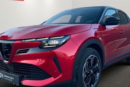 Alfa Romeo Junior 8.900 km 35.990 &euro; Ulm 89081