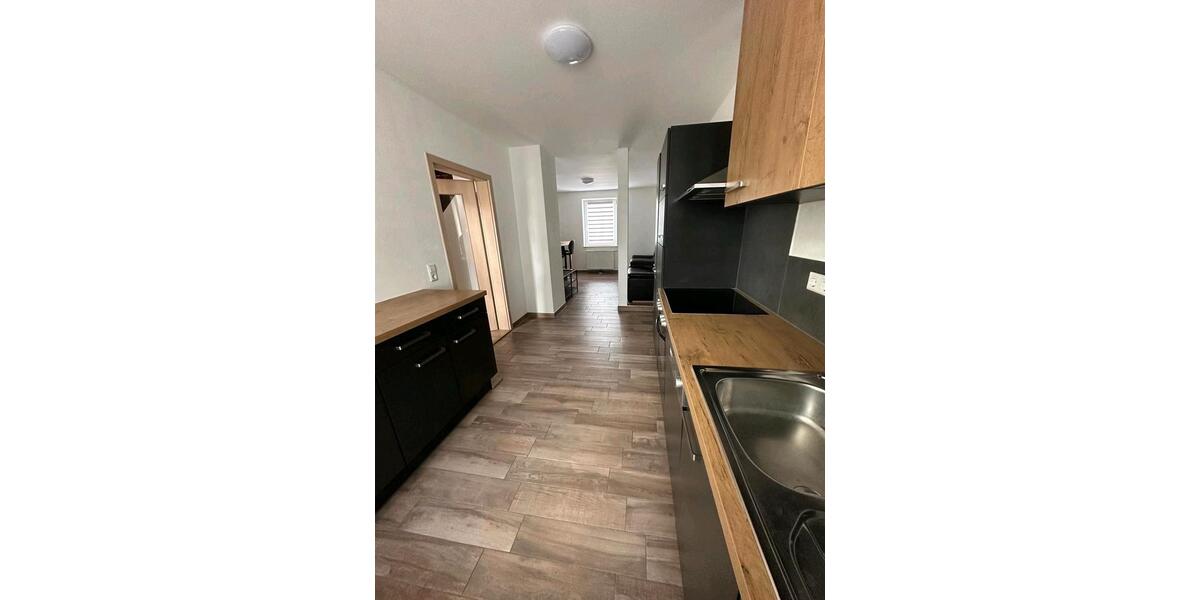 Doppelhaushälfte Albstadt - 4 Zimmer, 130 m&sup2;, 1.300&euro; | Angebot:26137746