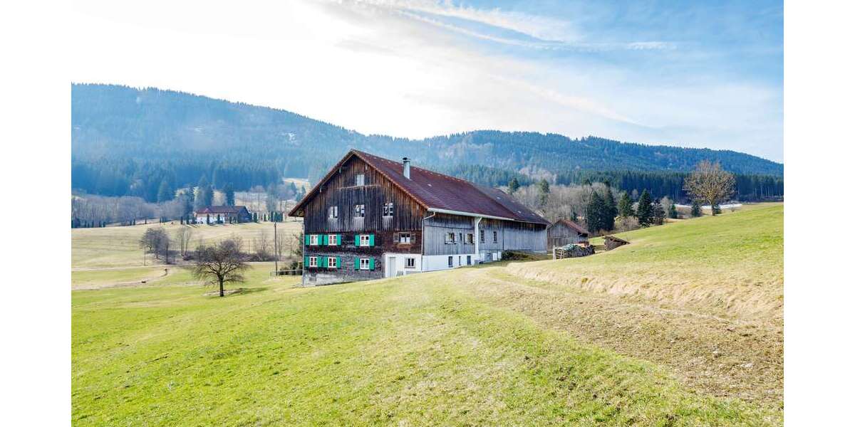 Einfamilienhaus Weitnau - 9 Zimmer, 240 m&sup2;, 699.000&euro; | Angebot:26165109