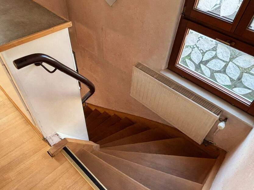 Freistehendes EFH mit großem Garten in Waiblingen zu verkaufen. 5 zimmer