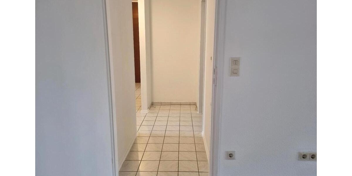 Erdgeschoßwohnung München Thalkirchen-Obersendling-Forstenried-Fürstenried-S - 3 Zimmer, 88 m&sup2;, 1.685&euro; | Angebot:25022755