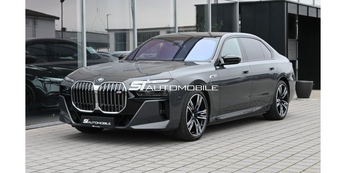 BMW i7 5.500 km 111.950 &euro; Winterbach bei Stuttgart 73650