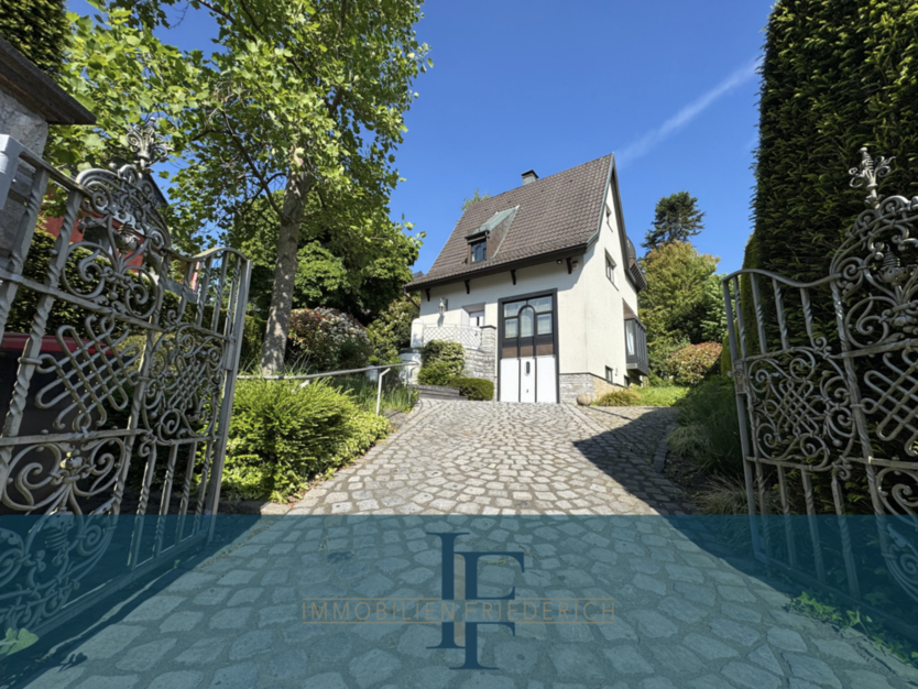 Haus zum Kaufen in Aachen 589.000 € 140 m²