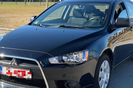 Mitsubishi Lancer 66.000 km 2.700 &euro; Hohenbrunn 85662