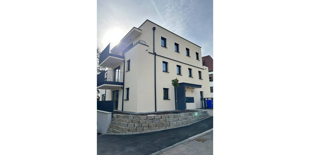 Etagenwohnung Aalen - 2 Zimmer, 72 m&sup2;, 1.090&euro; | Angebot:26851495