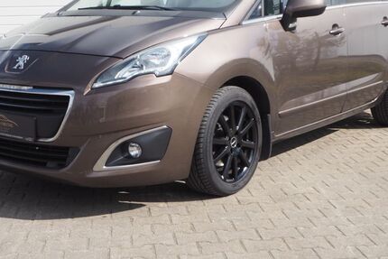 Peugeot 5008 191.000 km 5.899 &euro; Pfaffenhofen 85276