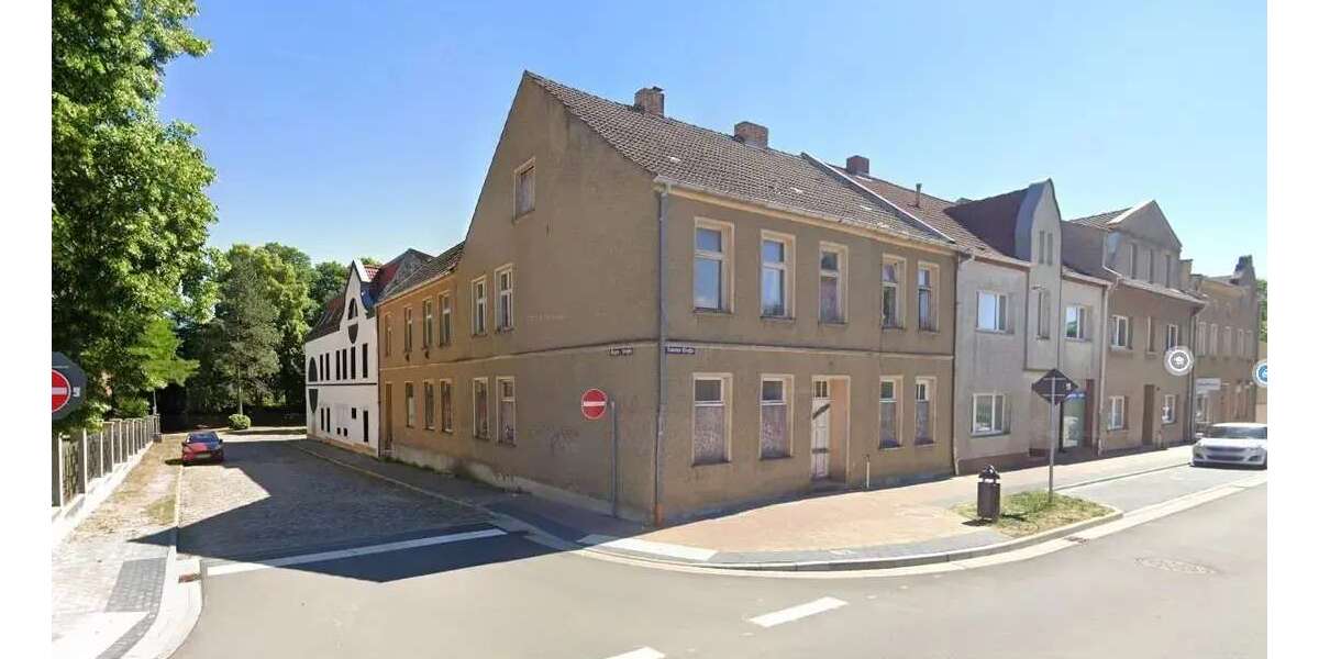Einfamilienhaus Friedland - 12 Zimmer, 230 m&sup2;, 25.000&euro; | Angebot:26483360