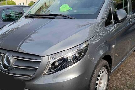Mercedes-Benz Vito 27.500 km 61.500 € Köln 51069