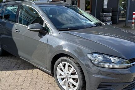 VW Golf 64.700 km 13.490 &euro; Neumünster 24536