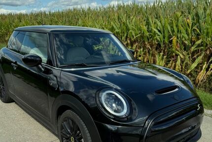 Mini Cooper SE 26.000 km 19.999 &euro; Mauern 85419