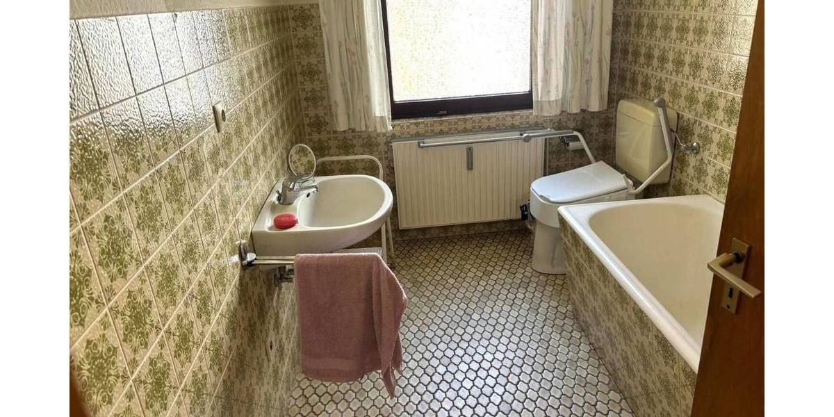Doppelhaushälfte Lüchow - 7 Zimmer, 141 m&sup2;, 159.000&euro; | Angebot:25731870