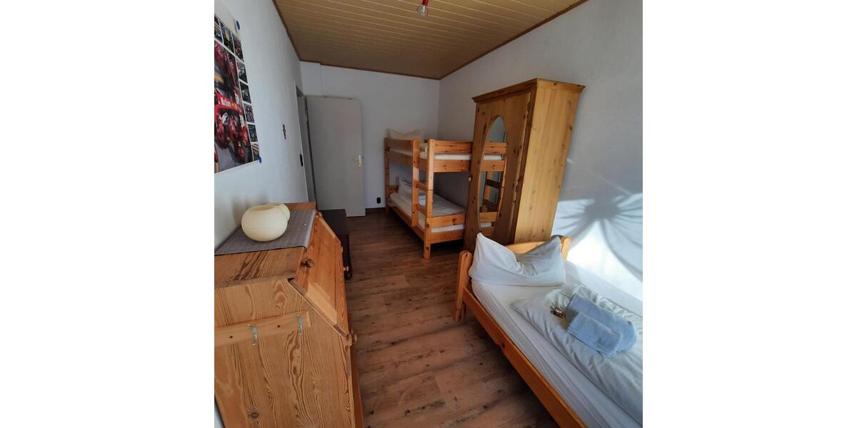 Etagenwohnung Sonthofen - 1.5 Zimmer, 77 m&sup2;, 1.100&euro; | Angebot:25304929