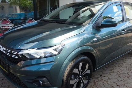 Dacia Sandero 6.879 km 17.990 &euro; Dresden 01217