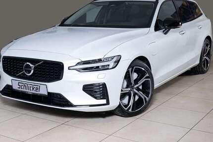 Volvo V60 1.800 km 58.500 € Oldenburg 26125