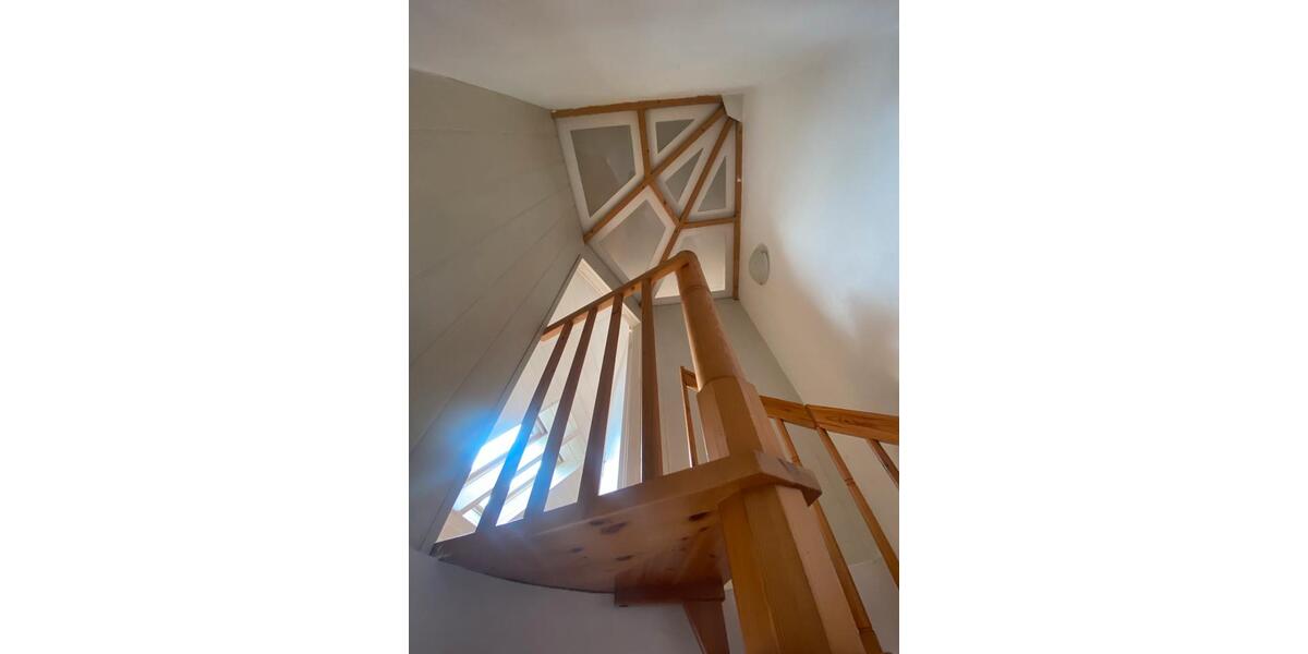 Dachgeschoßwohnung Gundelfingen an der Donau - 3 Zimmer, 75 m&sup2;, 228.000&euro; | Angebot:26060588