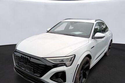 Audi SQ8 e-tron 38.006 km 59.890 &euro; Hagen 58091
