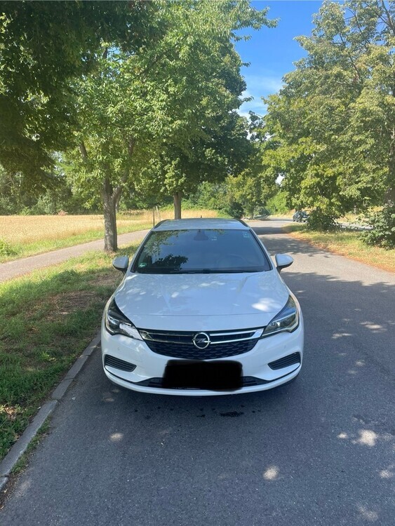 Astra Sports Tourer