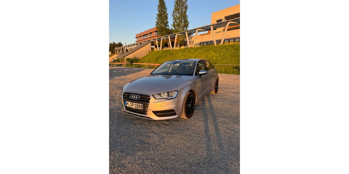 Audi A3 109.200 km 8.590 &euro; Unterhaching 82008