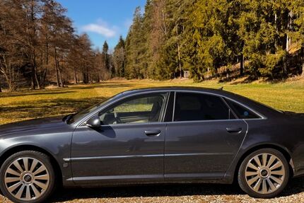 Audi A8 172.000 km 6.800 &euro; Wunsiedel 95632
