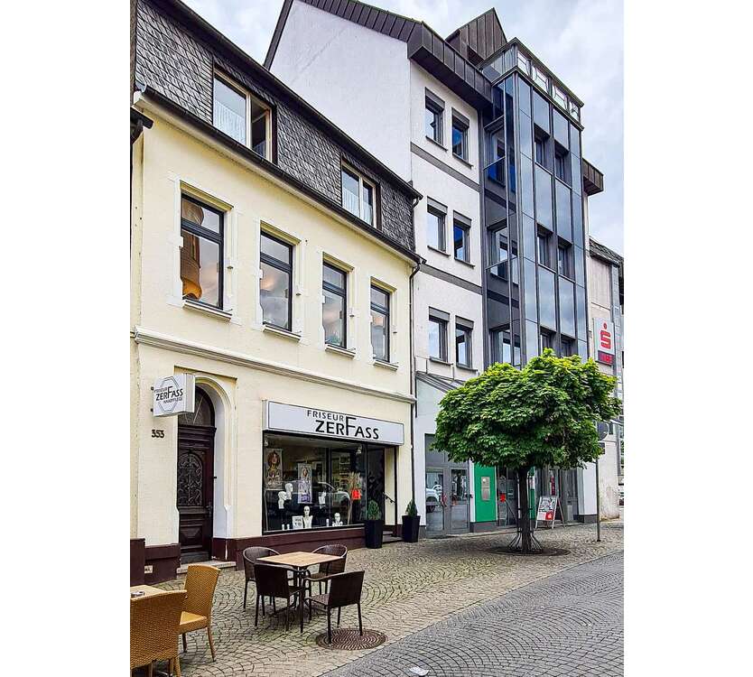 Haus zum Kaufen in Idar-Oberstein 249.000 € 206 m²