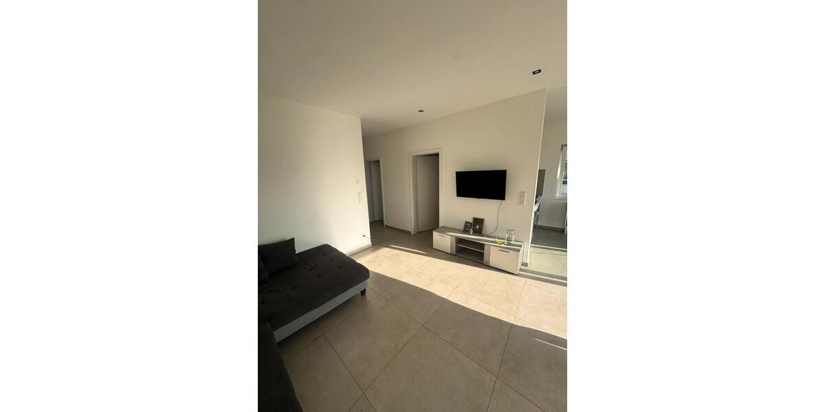Etagenwohnung Gronau (Westfahlen) - 2 Zimmer, 75 m&sup2;, 1.100&euro; | Angebot:26670848