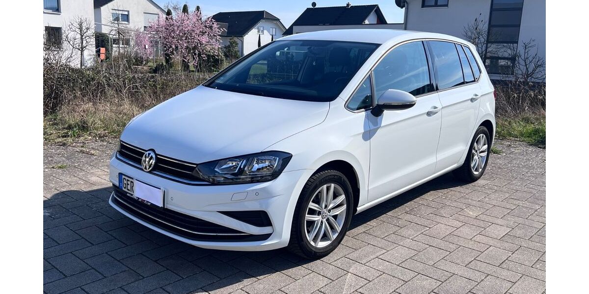 VW Golf Sportsvan 55.000 km 14.000 &euro; Wörth 76744