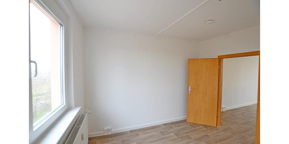 Etagenwohnung Sangerhausen - 4 Zimmer, 72 m&sup2;, 446&euro; | Angebot:26381074