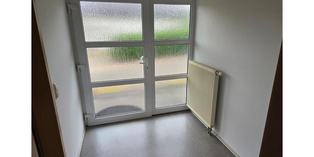Bungalow Berschweiler bei Baumholder - 7 Zimmer, 148 m&sup2;, 329.000&euro; | Angebot:27146237