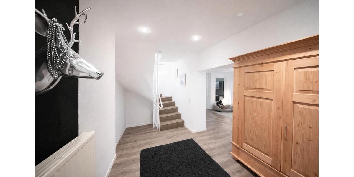 Einfamilienhaus Bitburg - 7 Zimmer, 210 m&sup2;, 799.000&euro; | Angebot:26244377