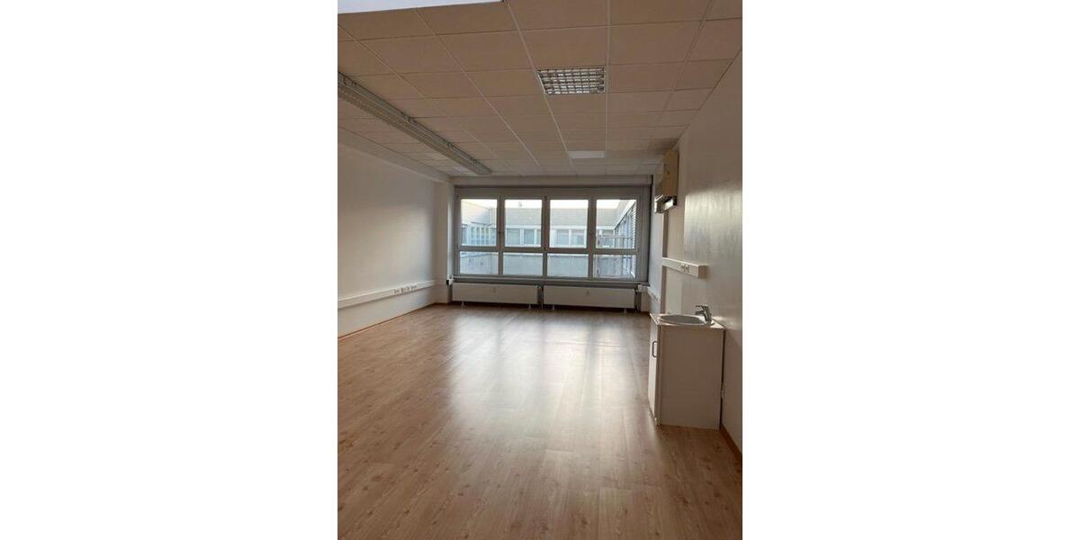Gewerbeobjekt Fellbach Oeffingen - 880&euro; | Angebot:26253860