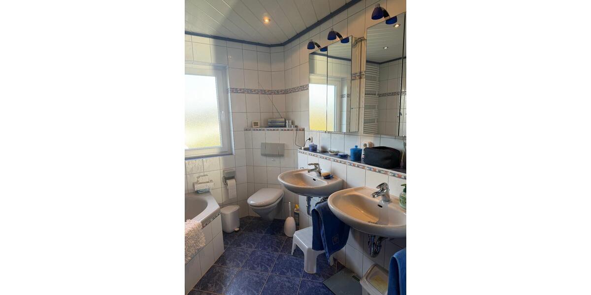 Gemütliche 4 ZKB EG-Wohnung + Garten in Großen-Buseck 4 zimmer